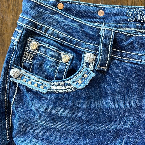 Miss Me Signature Boot Cut Jeans - Picture 6 of 10